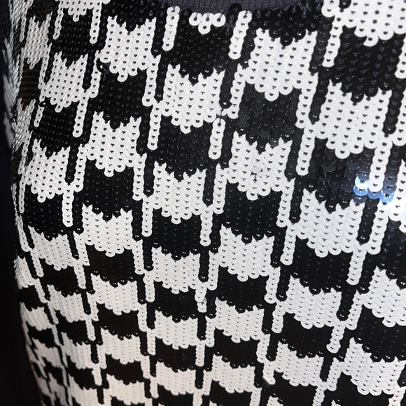 Michael Kors Black and White Sequin Houndstooth Front Sweatshirt Top XL New - Picture 3 of 5
